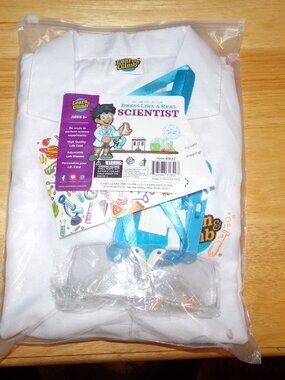 Learn & Climb Dress Like a Real Scientist Lab Coat, Glasses. I.D. Card, New